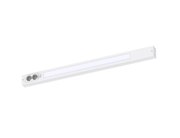 Valkoinen PRIMA LED-kalustevalaisin 12W 920mm kahdella pistorasialla ja kytkimell&auml; p&auml;&auml;dyss&auml;