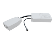 LED-paneeli VUONO -DALI DT8-himmennett&auml;v&auml; versio portaattomalla valonv&auml;rins&auml;&auml;d&ouml;ll&auml;.