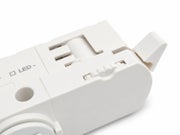 Sopii yleisimpiin 3-vaihekiskoihin, kuten GLOBAL Trac Pro- ja Powergear-j&auml;rjestelmien kanssa. Kuva tuotettu teko&auml;lyll&auml;.