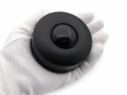 Tunnistaa liikkeen 360 asteesta, jopa 12 metrin p&auml;&auml;ss&auml;. Kuva tuotettu teko&auml;lyll&auml;.