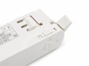 Valaisin asennetaan 3-vaihekiskoon ja on yhteensopiva yleisimpien 3-vaihekiskojen, kuten GLOBAL Trac Pro- ja Powergear-j&auml;rjestelmien kanssa. Kuva tuotettu teko&auml;lyll&auml;.