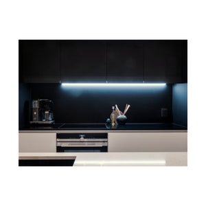 LED-alumiinilista VIIVA, kannella 2.1m, 16W, 1450lm